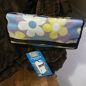 Shopping Bag on Wheels